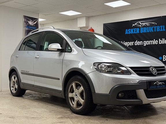Volkswagen Golf Plus 2 of 5