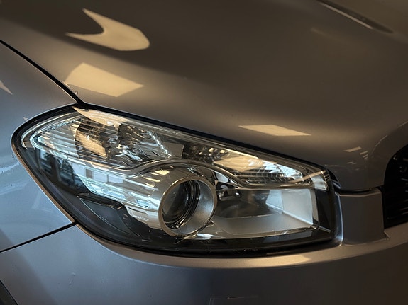 Nissan Qashqai+2 3 of 5