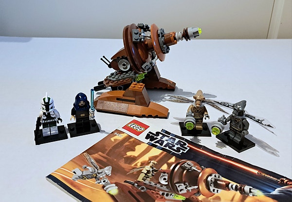 Lego 9491 Star Wars Geonosian Cannon sw0379 sw0380 sw0381 sw0382