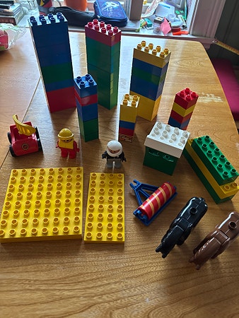 Lego Duplo klosser og figurer blandet sett