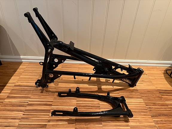 Product image 2 of 9