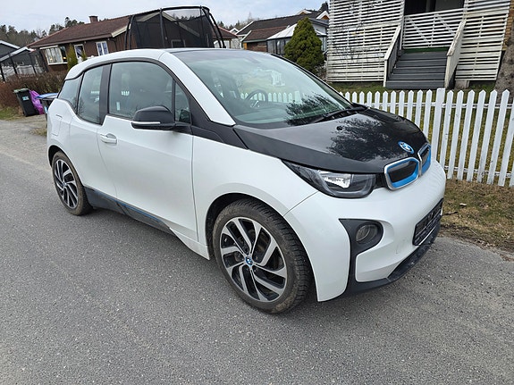 BMW i3