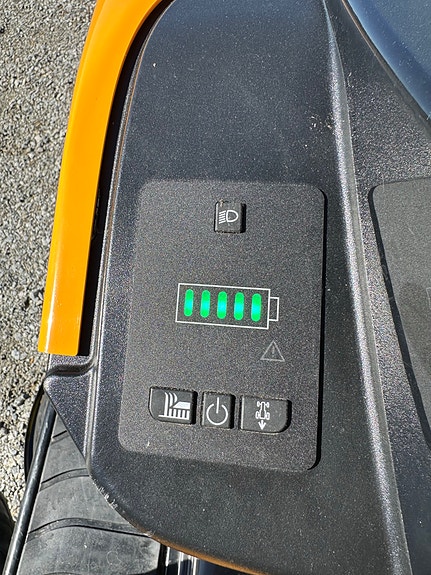 Product image 9 of 10