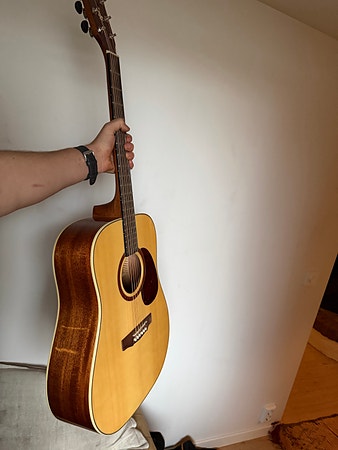 Cort Earth 100 nat heltre topp! rimelig! Nærmest som ny