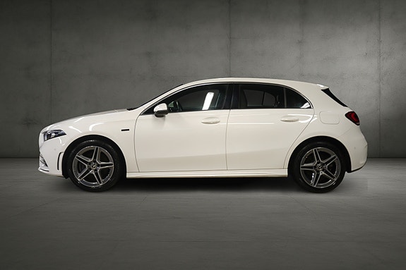 Mercedes-Benz A-Klasse 4 of 5