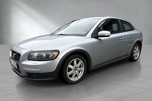 Volvo C30 8 of 29