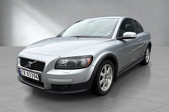 Volvo C30 7 of 29