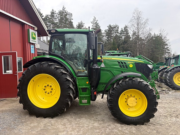 John Deere 6155R