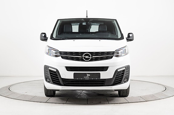 Opel Vivaro-e 4 of 5