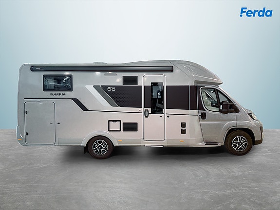 Adria Matrix 670 SL 60Y 3 of 5