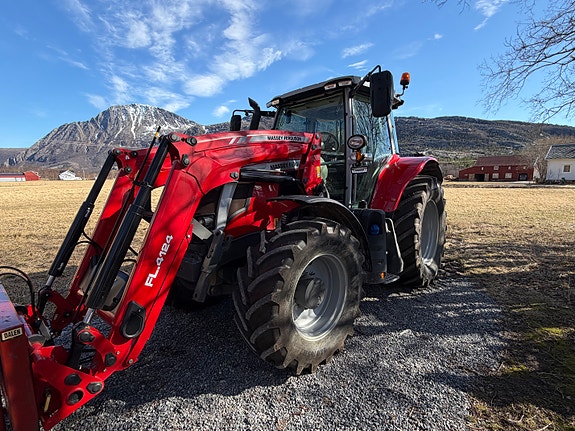 Massey Ferguson 6S 155 EFFICIENT