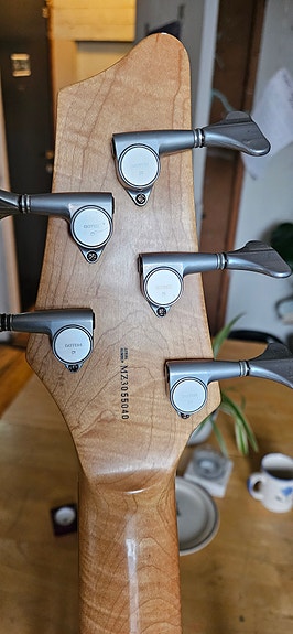 Product image 2 of 7