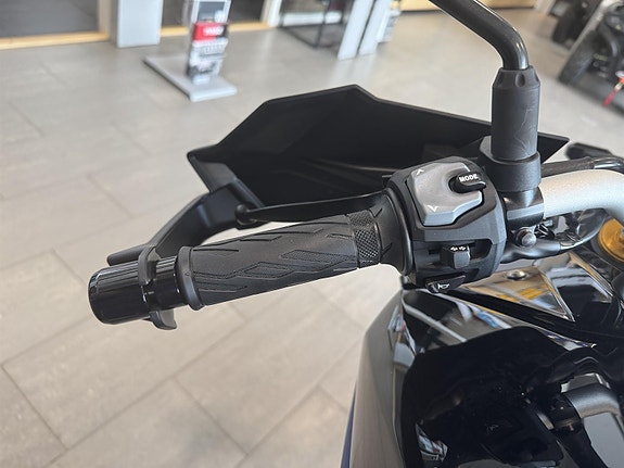 Suzuki DL 800 V-Strom DE kampanje 8 of 9