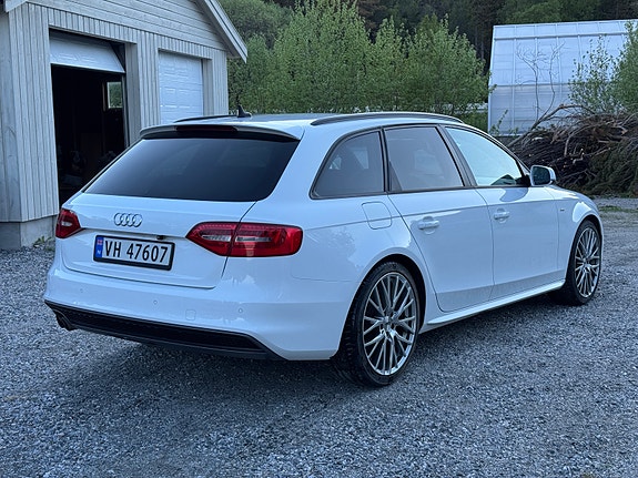 Audi A4 5 of 14
