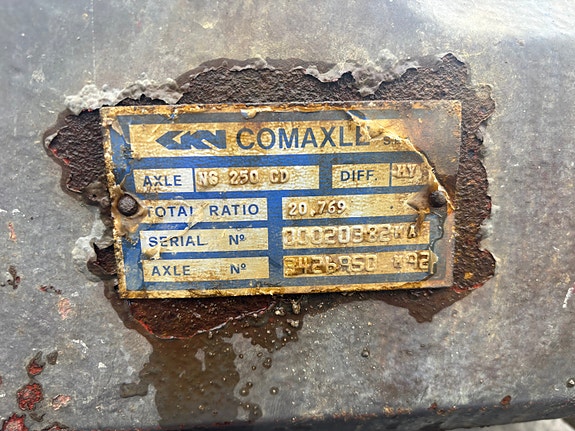 Massey Ferguson 3070-95 /3115 Komplett foraksel med vugge 4 of 7