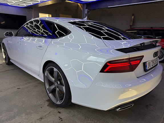 Audi A7 6 of 30