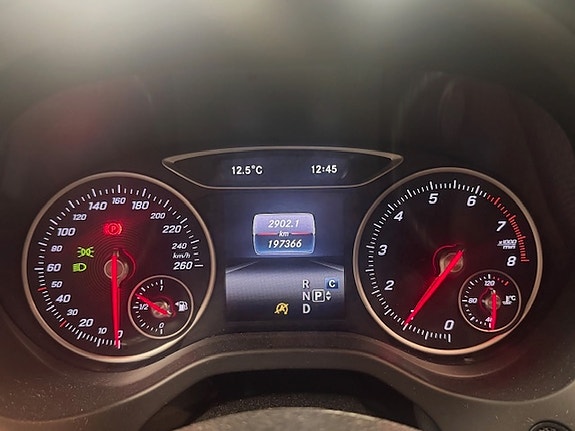 Mercedes-Benz A180 8 of 10