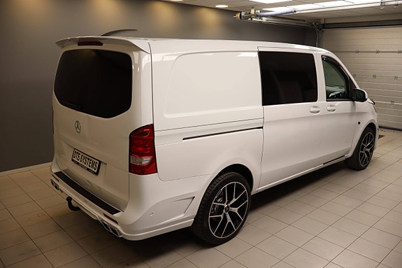 Mercedes-Benz Vito 2 of 5