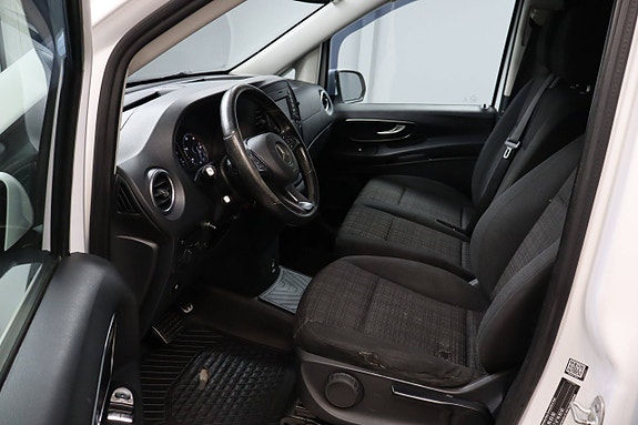 Mercedes-Benz Vito 3 of 5