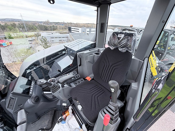 Yanmar SV86 12 of 14