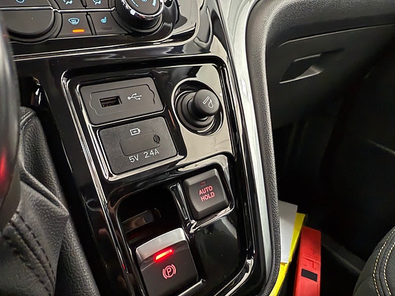 JAC M3EV 21 of 24