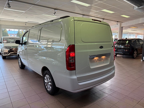 JAC M3EV 8 of 24