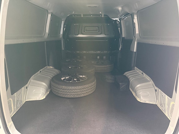 JAC M3EV 9 of 24
