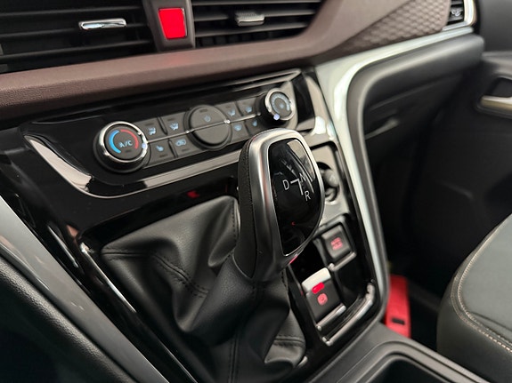 JAC M3EV 19 of 24