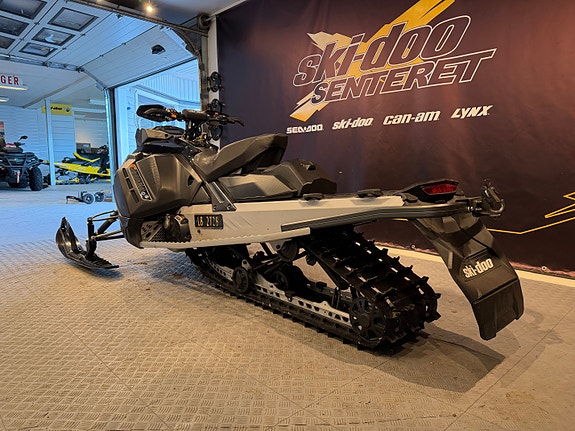 Ski-doo Renegade Sport 600 ACE 3 of 5