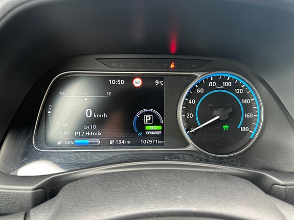 Nissan Leaf 12 of 21