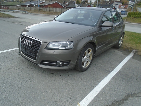 Audi A3 4 of 5