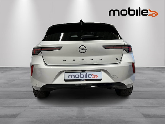 Opel Astra 4 of 30