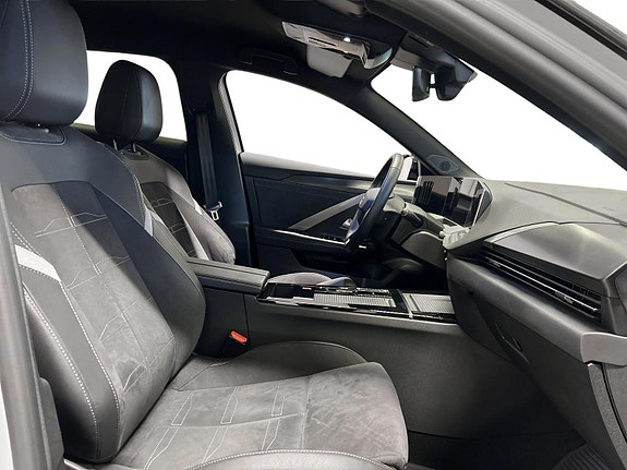 Opel Astra 23 of 30