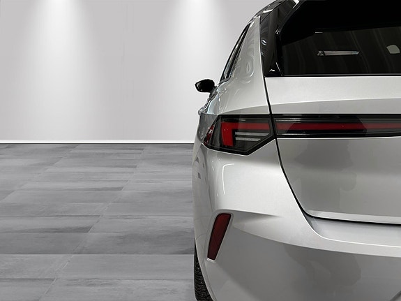 Opel Astra 25 of 30