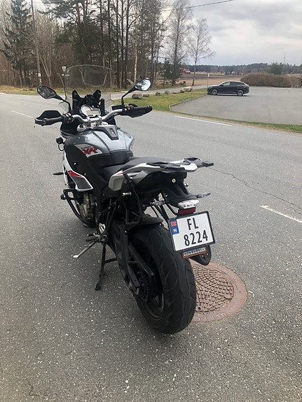 BMW S 1000 XR 3 of 5