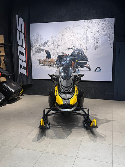Ski-doo Grand Touring Sport 600 ACE 2 of 6