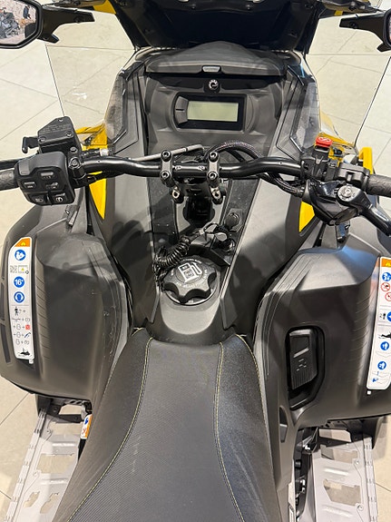 Ski-doo Grand Touring Sport 600 ACE 5 of 6