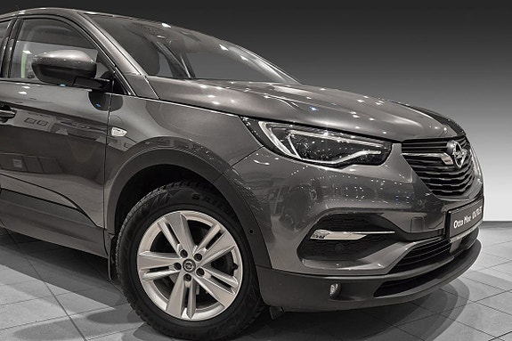 Opel Grandland X 2 of 5