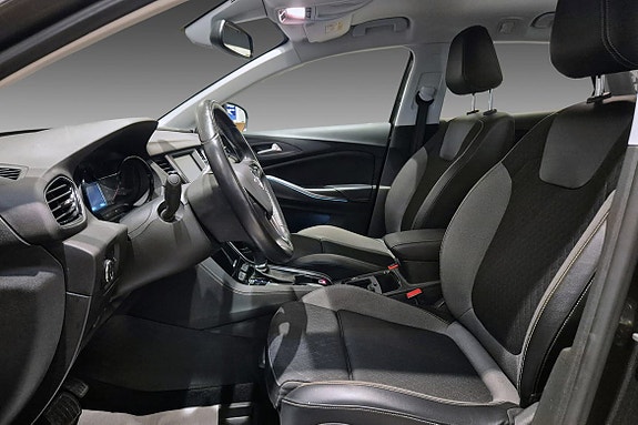 Opel Grandland X 25 of 30