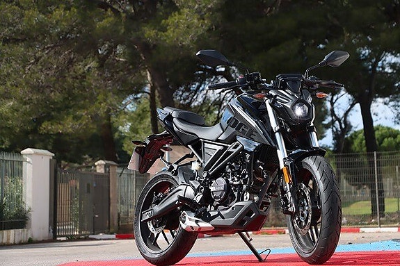 VOGE 125 R PÅ LAGER- 5 ÅRS GARANTI 4 of 7