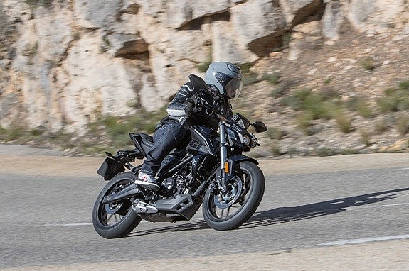 VOGE 125 R PÅ LAGER- 5 ÅRS GARANTI 2 of 7