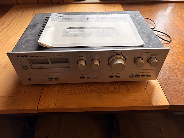 Vintage Tensai stereo forsterker TA-2160 – retro hi-fi