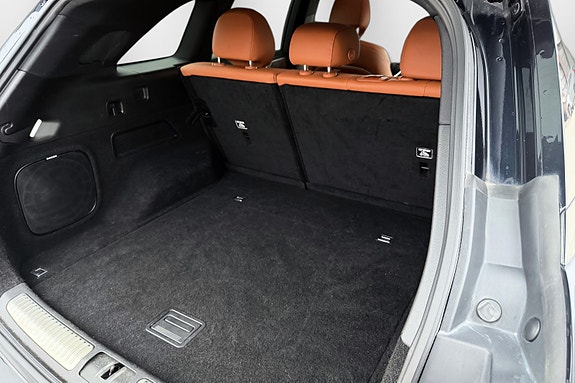 XPeng G9 12 of 30
