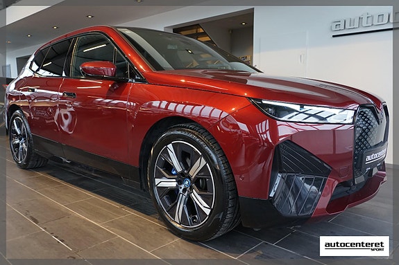 BMW iX