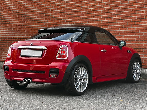 MINI Cooper S 11 of 25