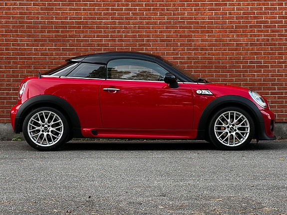 MINI Cooper S 6 of 25