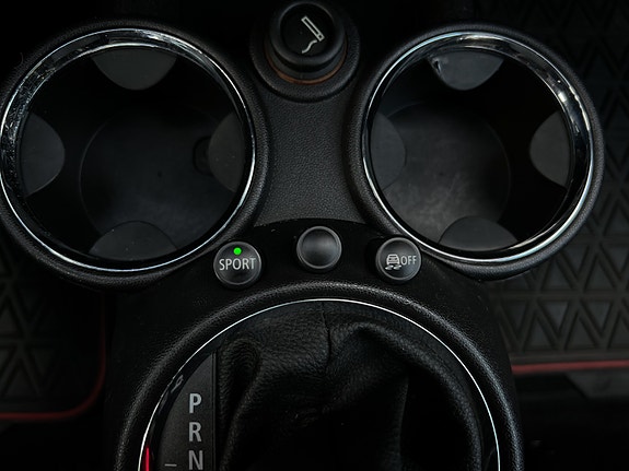 MINI Cooper S 20 of 25