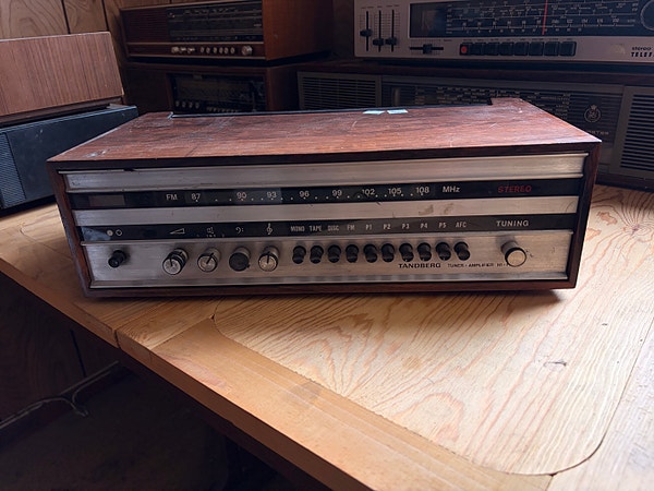 Tandberg tuner/forsterker – norsk vintage hi-fi