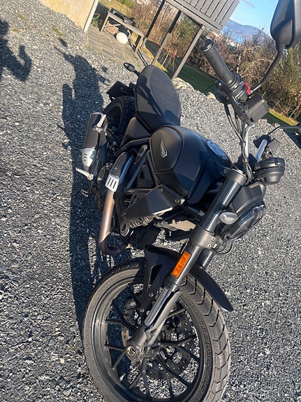 Ducati Scrambler Icon Dark 4 of 9