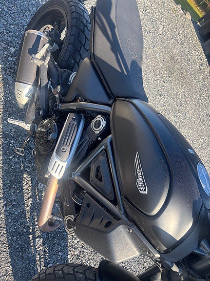 Ducati Scrambler Icon Dark 5 of 9